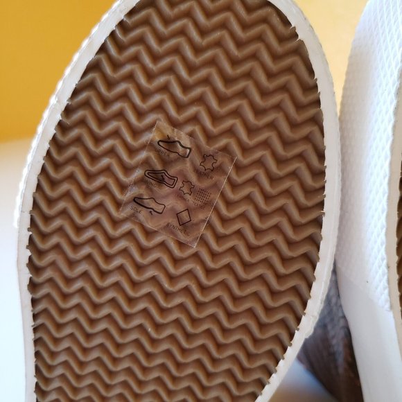 Rag & Bone High Top Snake Printed Leather Sneakers - Sz 38.5 (8.5) - Picture 6 of 16